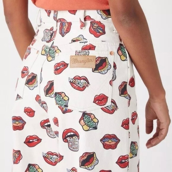 NWT Wrangler Barrel 652 High Rise Jeans Rolling Stones / Read my Lips 25 x 31 - Picture 7 of 9